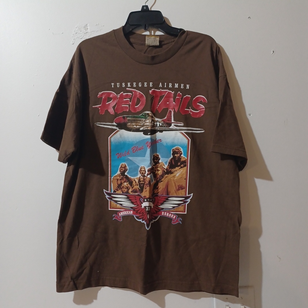 Big Boy Gear T Shirt Mens XL Tuskgee Airmen Red Tails Pre Owned